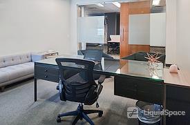 Regus | Phoenix - E Camelback Rd