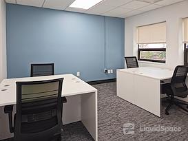 HQ | OH, Middleburg Heights - Engle Rd