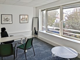 Regus | Factories Malakoff