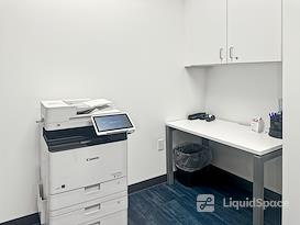 HQ | NC, Bermuda Run - York Way