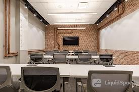 Roam Buckhead - Peachtree