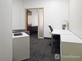 Regus | Lakefield