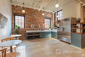 Common Desk - Wilmington