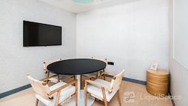 WeWork Two Horizon Center