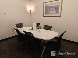 Avanti Workspace - Wells Fargo Center