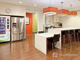 Regus | First Canadian Place