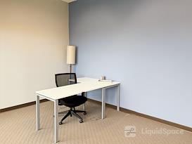 HQ | MI, Lansing – West Lake Lansing