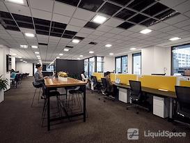 CorporateCubes.Co - 333 Collins