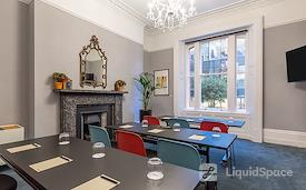 Iconic Offices | The Victorians