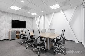 Regus || Downtown Glendale