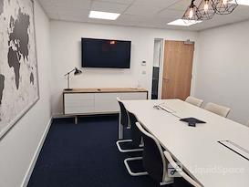 HQ | Hitchin, Invision House