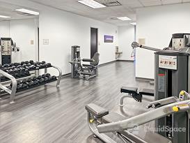 Regus | Tamarac Plaza II