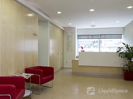Regus | Istanbul, Besiktas Selenium
