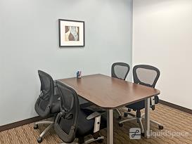 Regus | Kingstowne Ridge