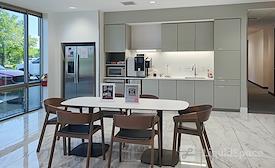 Regus | River Crossing at Keystone (Office Suites Plus)