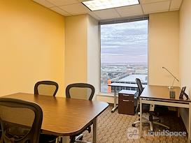 Regus || Downtown Wells Fargo Center