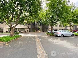 HQ | CA, Gold River - Coloma Rd