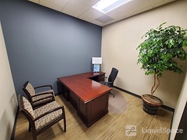 The Woodlands Office Suites