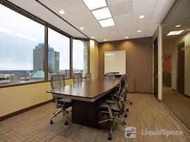 Regus | PNC Center