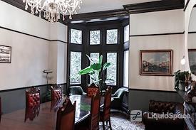 The Drayton - 1 Bedford Row