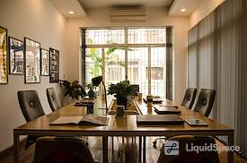 Vuông Tròn Giác Art Hub