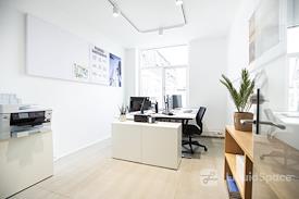 V74 Coworking Space