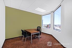 Regus | One Riverwalk Place