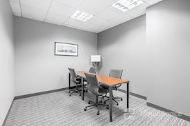 HQ | Illinois, Schaumburg - 1600 Corporate Center