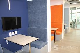 Seedspace Lima - Swiss Tower