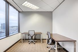 Regus | Commerce Plaza
