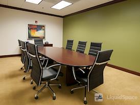 Regus | Lakefield