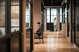 Komune Co-working, The Vertical