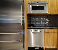 71Xsuites LLC