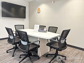 Regus | NJ, Monmouth Junction - Route 1
