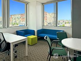 Regus | Texas, Pearland - Town Center