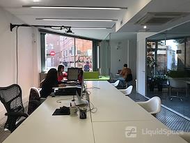 Start2bee - Carrer dels Albigesos