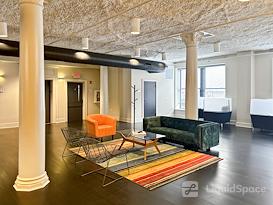 Regus | IN, Indianapolis - E Washington Street