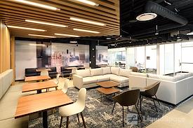 Venture X | Chicago - Deerfield