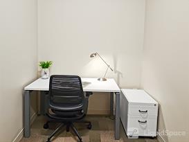 Regus | Rochester - 318 Commons