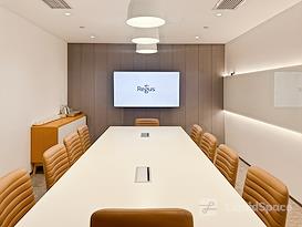 Regus | Chongqing, Weiyi Center