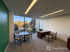 Carr Workplaces - Capitol Hill