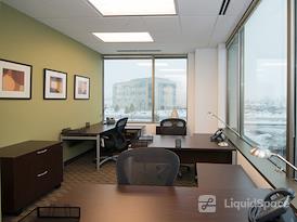 Regus | Prairie Glen