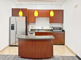Regus | MN, Bloomington - 4470 W 78th Street Cir