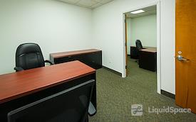 Crown Center Executive Suites (CCESuites)