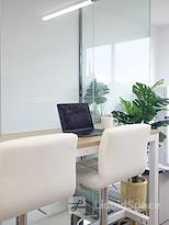 Sunny Studio & Hub