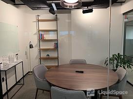 Industrious - Bethesda 7200 Wisconsin