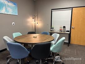 Spoke Coworking - Lounge & Suites