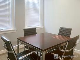 Regus | Jackson - East Capitol St