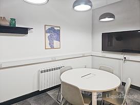 Regus | Oldham, Chambers Business Centre