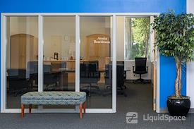 HeadRoom - Aston Business Center